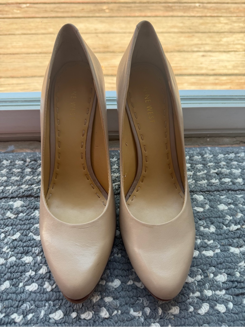 Nine West “Rocha” Nude Leather Heels